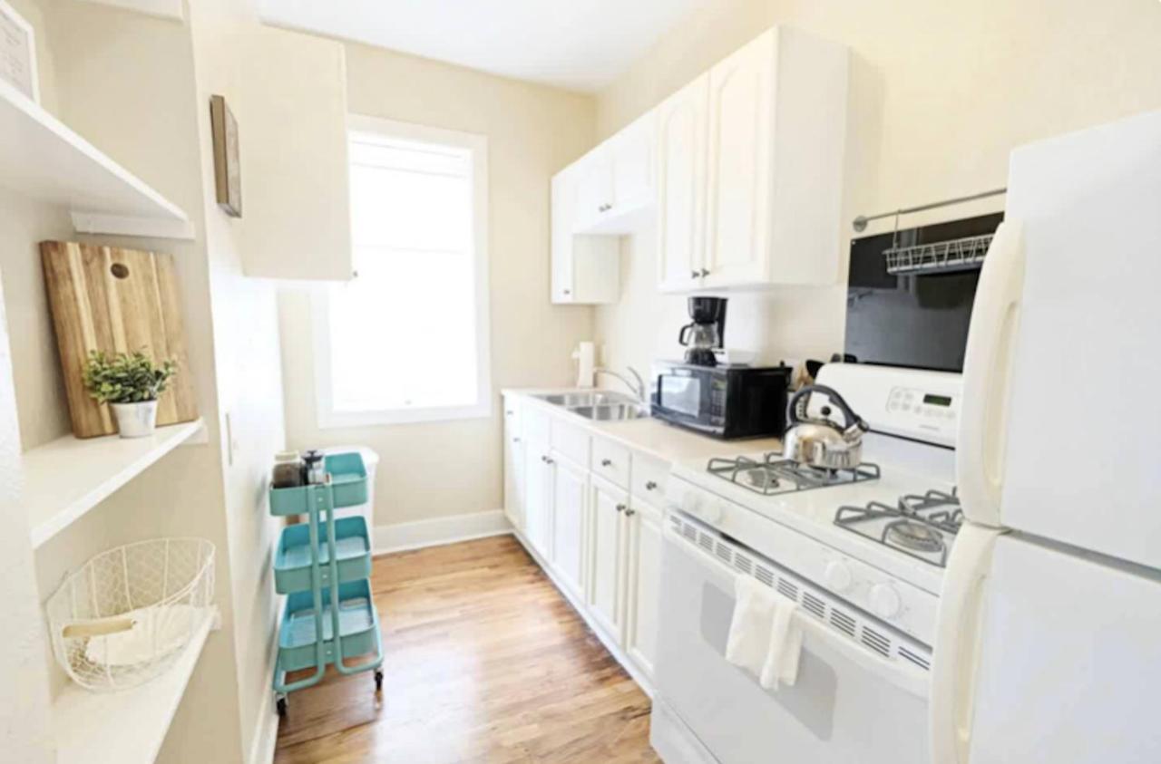 1920s Urban Charm, Lower-greenville Ave Area Apartment Dallas